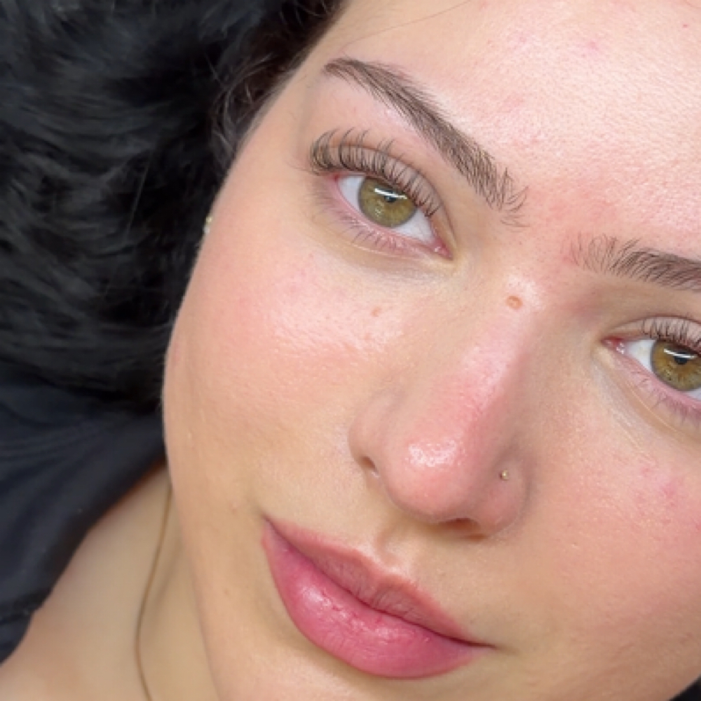 Koreanlashlift+Extentions at MLS beauty room in Miami, FL