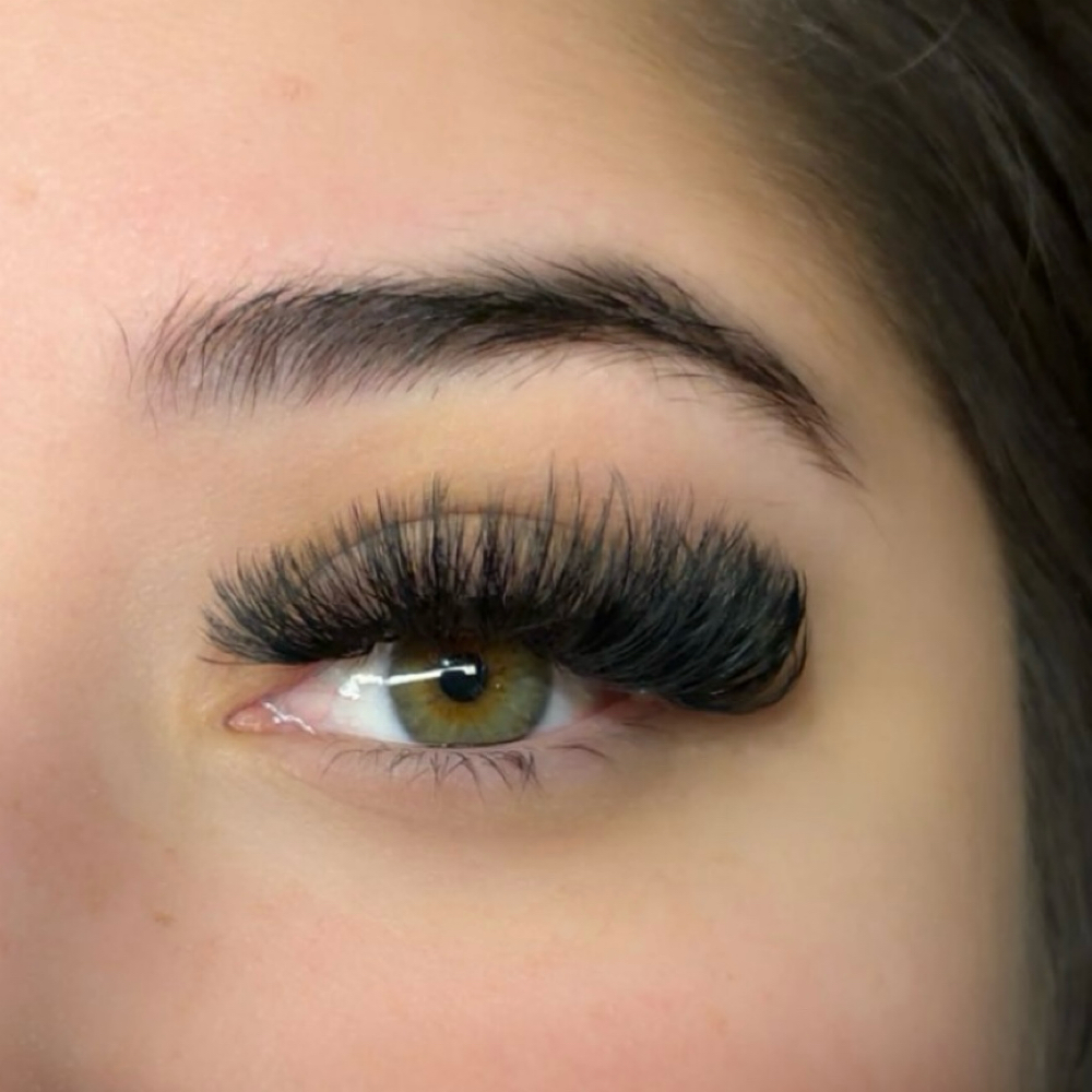 Volume Lash Set at For Your Eyes Only LLC in East Chicago, IN