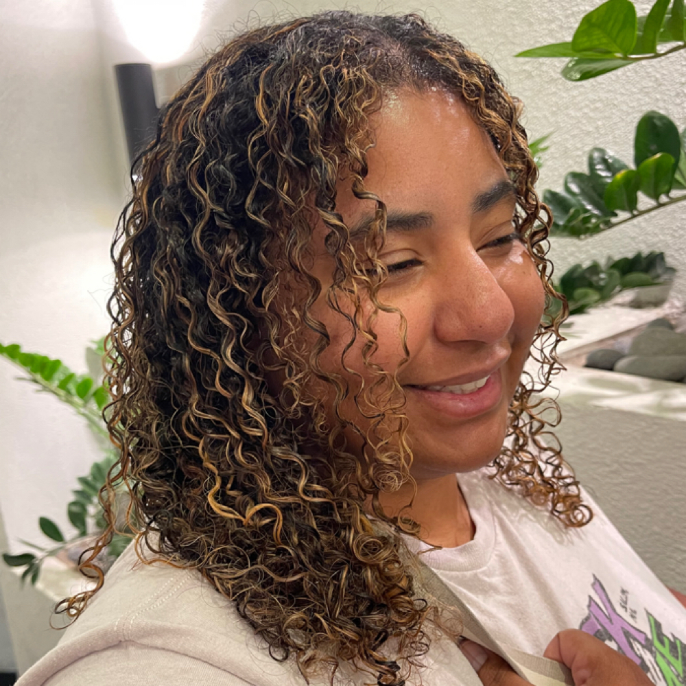 Curl Refresh (wash + set) at Jess Arellano in Studio City, CA