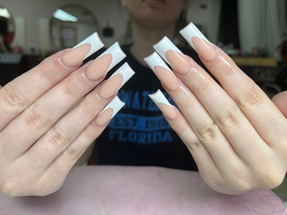 French Nails