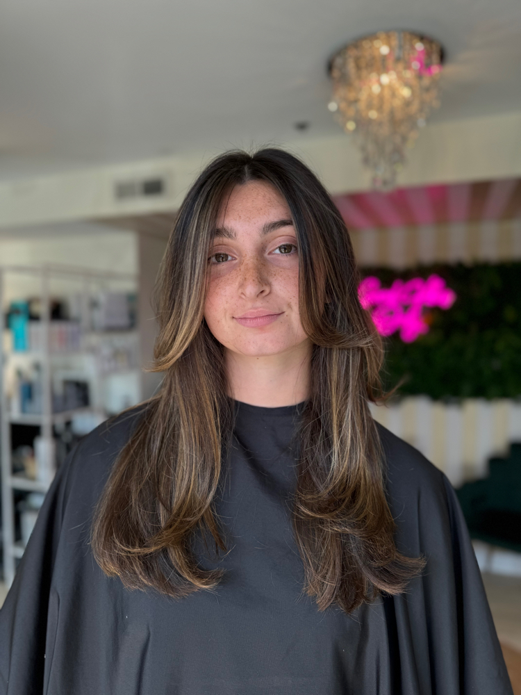 Women’s Luxury Haircut