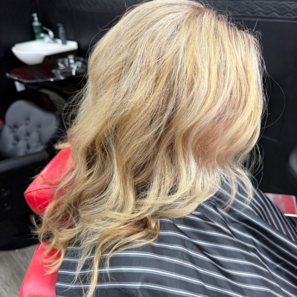 Highlights (BW) at Tailored Barber Co. in Roy, UT