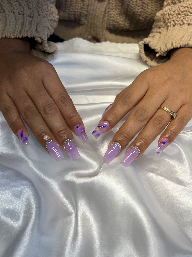 Short Length Set at Nailsbylisxo in Carpentersville, IL