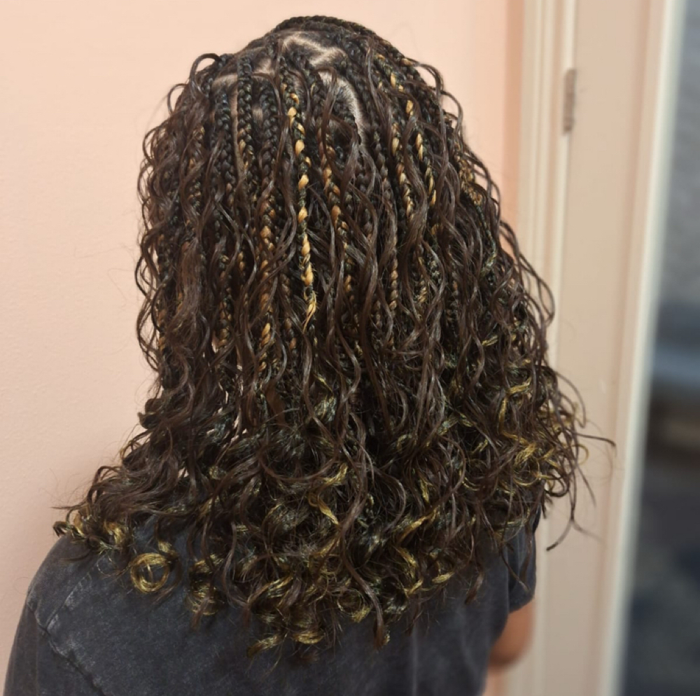 Boho Knotless – Shoulder Length at WestAfrican Beauty Junction Braids in Prosper, TX