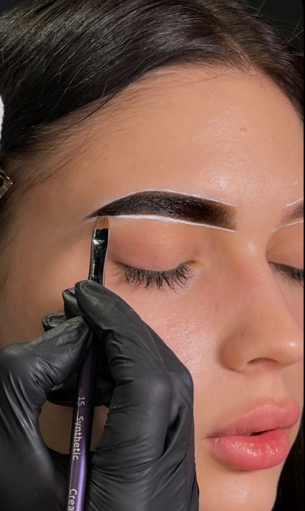 Brow Shaping And Tinting