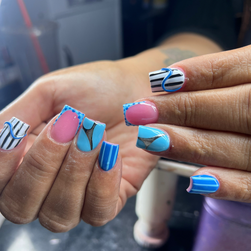 Overlay at Venetta Gosha in Chicago, IL