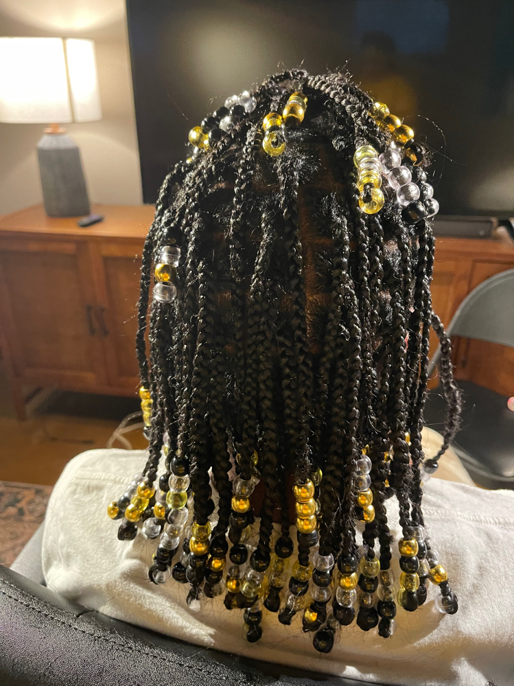 Knotless Bob W Beads at Cnailedit Beauty in Saint Louis, MO