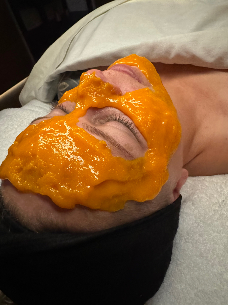 Pumpkin Perfection Facial (Oct-Nov)