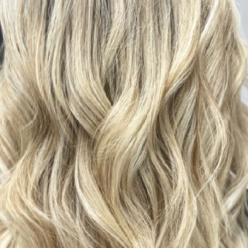 Full Head Of Highlights at Beachy Blondes By Ashley Rose in Jacksonville, FL