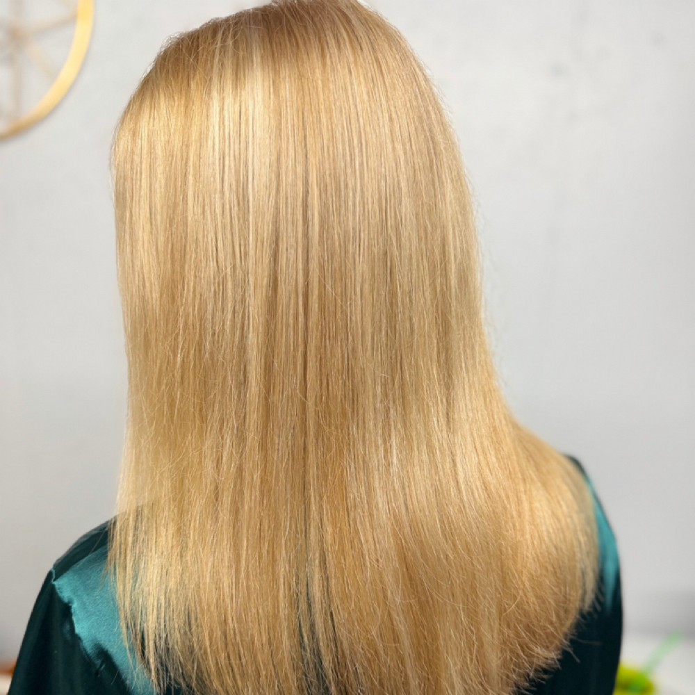Full Foil at Madd Luv Salon & Beauty Lounge in Salem, NH