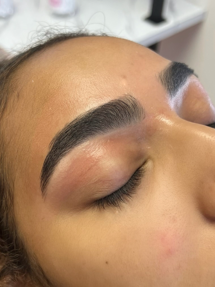Brow wax + mapping