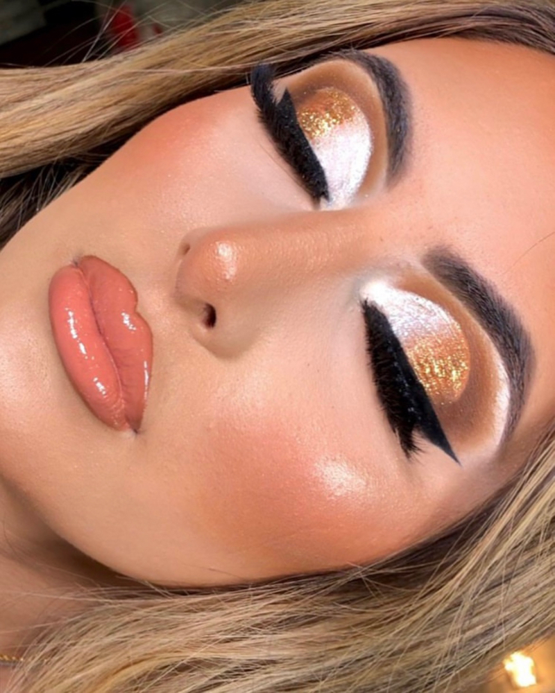 Dramatic Makeup