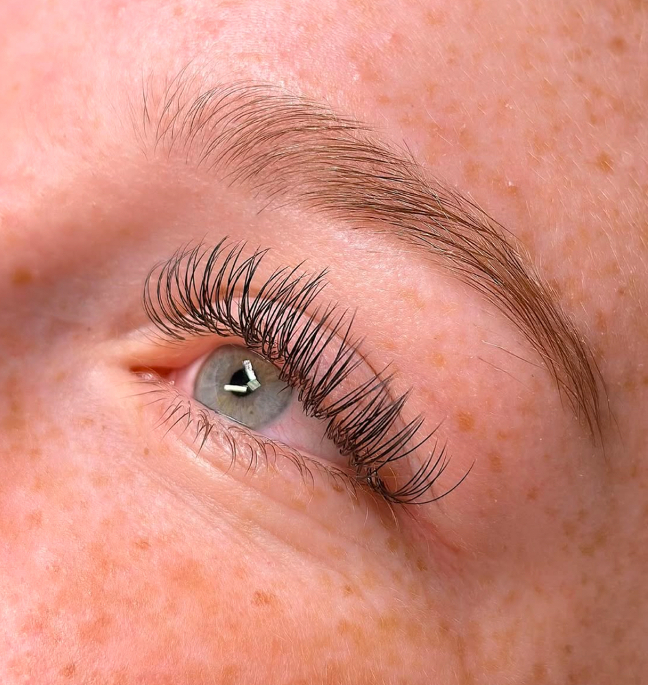 Classic lashes- full set