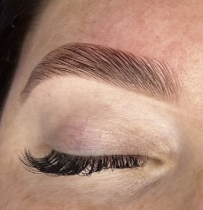 Elleebana Brow Lamination