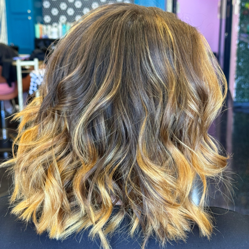 Partial Highlight at Elle Louise in Gulfport, MS