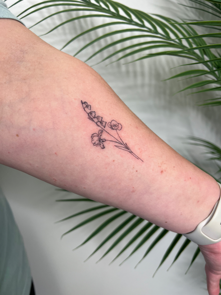 FLORAL DESIGNS