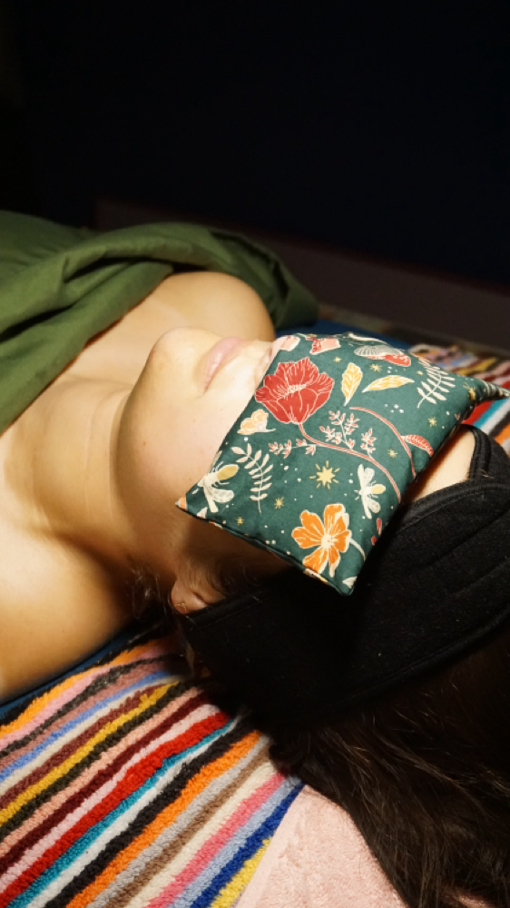 Sleepy Girl Facial