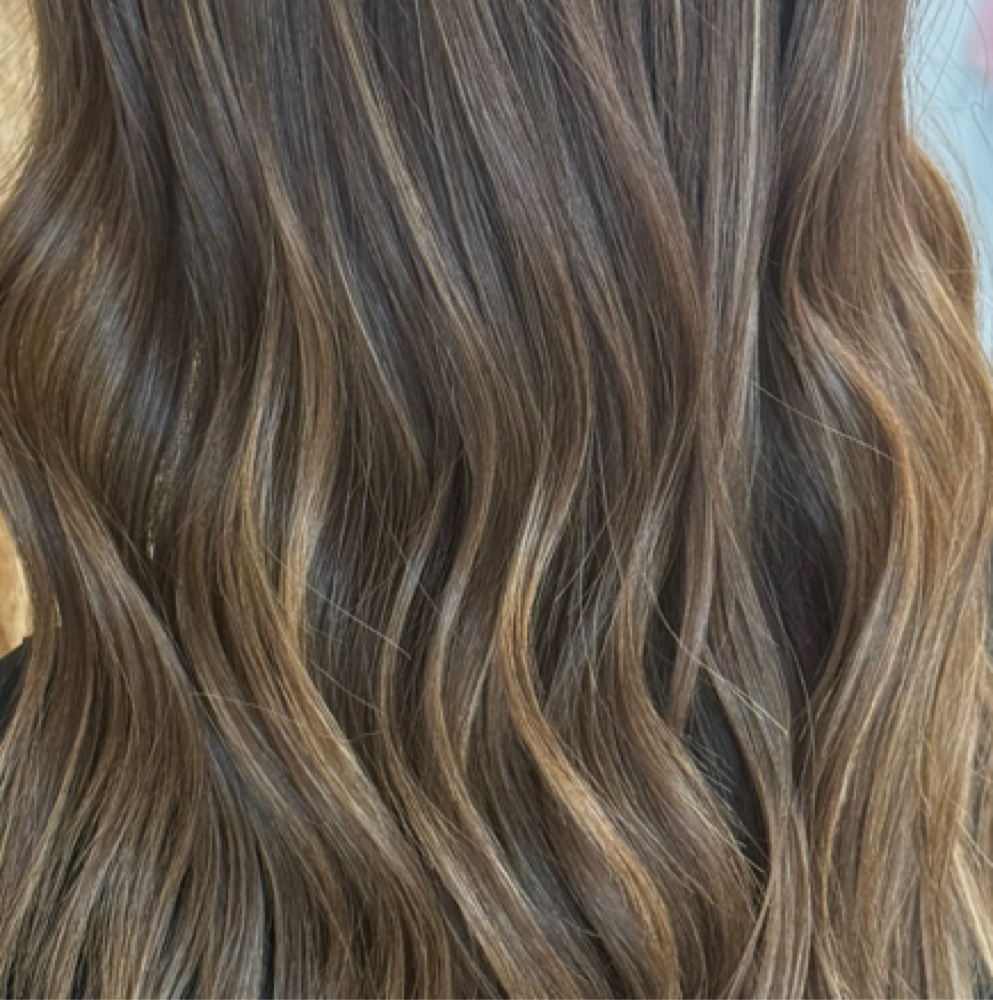 Dimensional Color & Cut at Parlour XIV in Springfield, MO