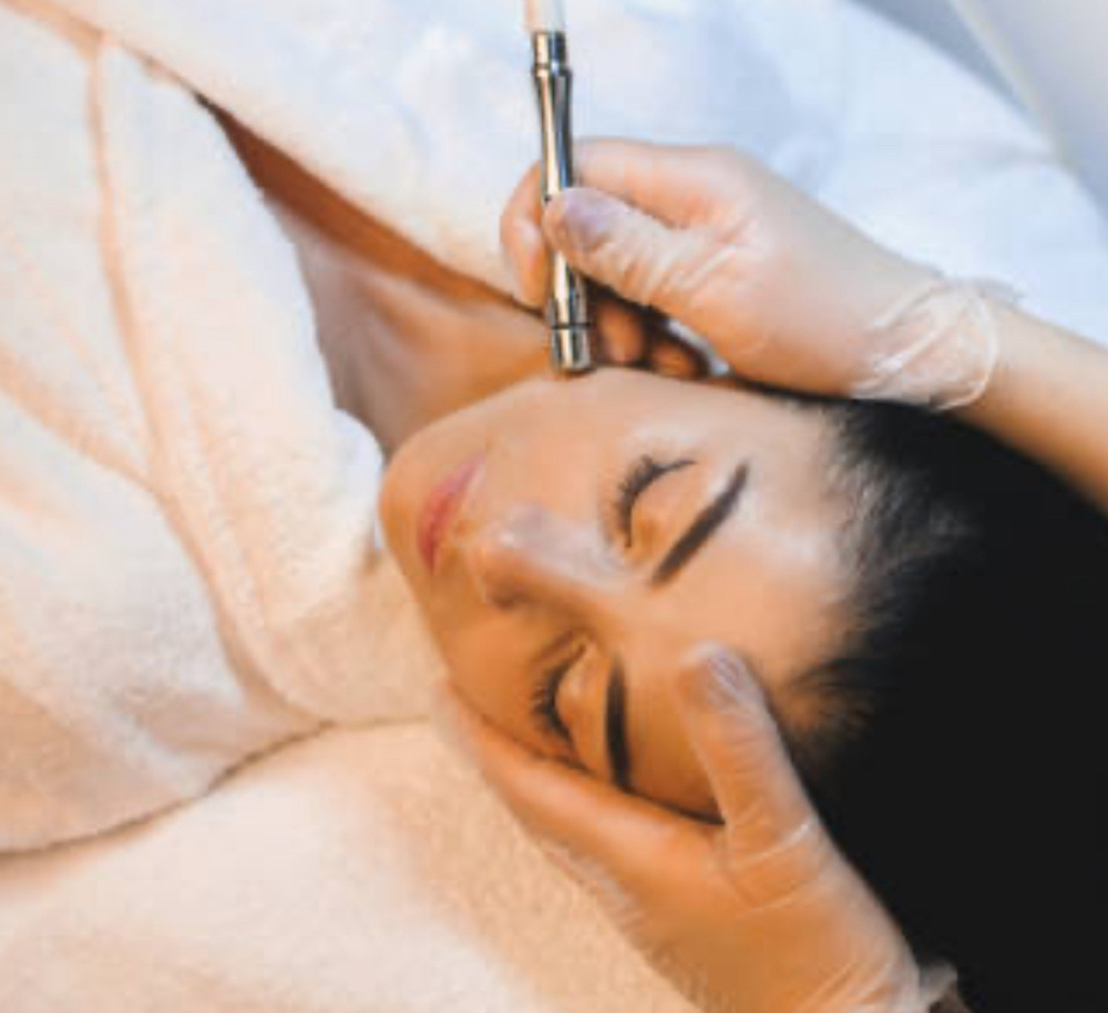 HYDRO Microdermabrasion FACIAL