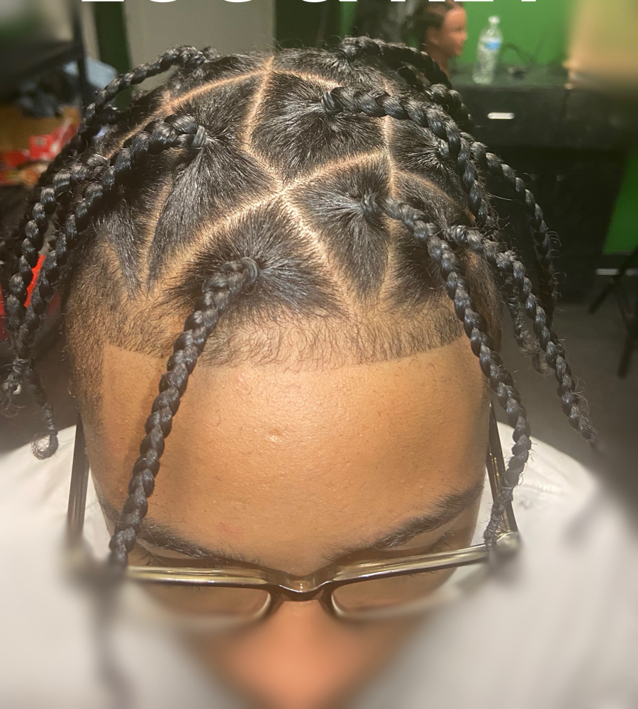 Natural braids with triangle part
