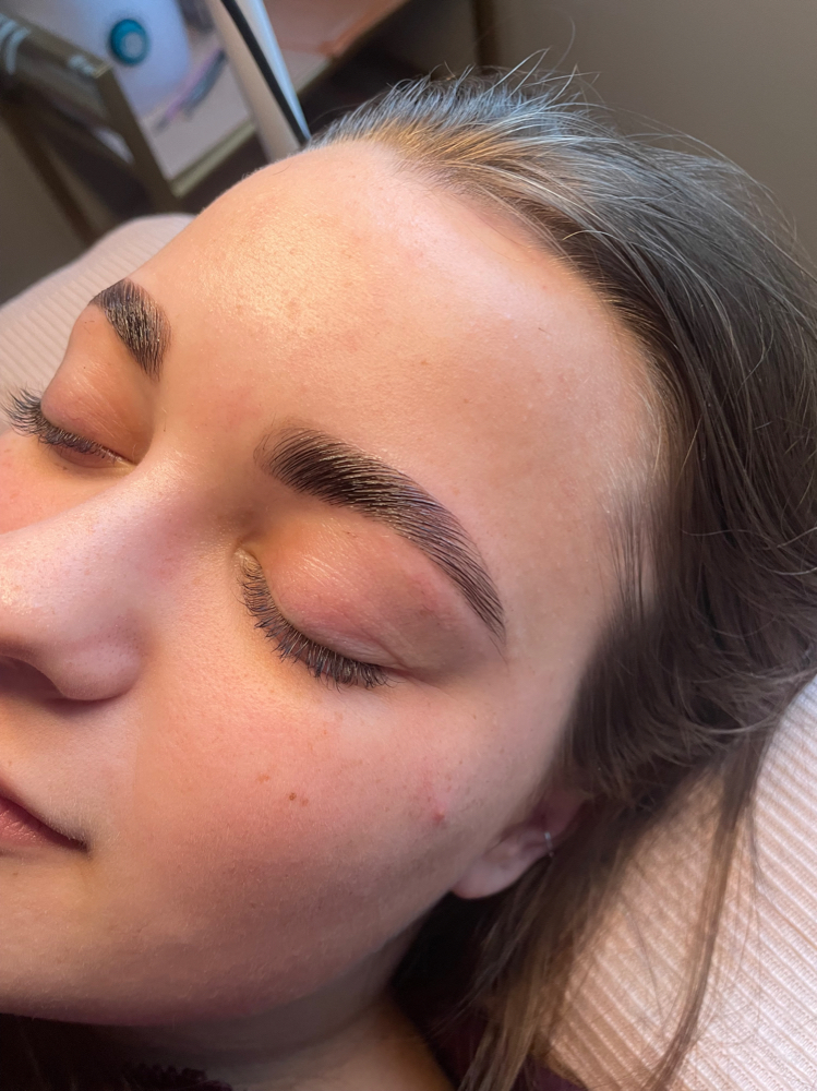 BROW LAMINATION