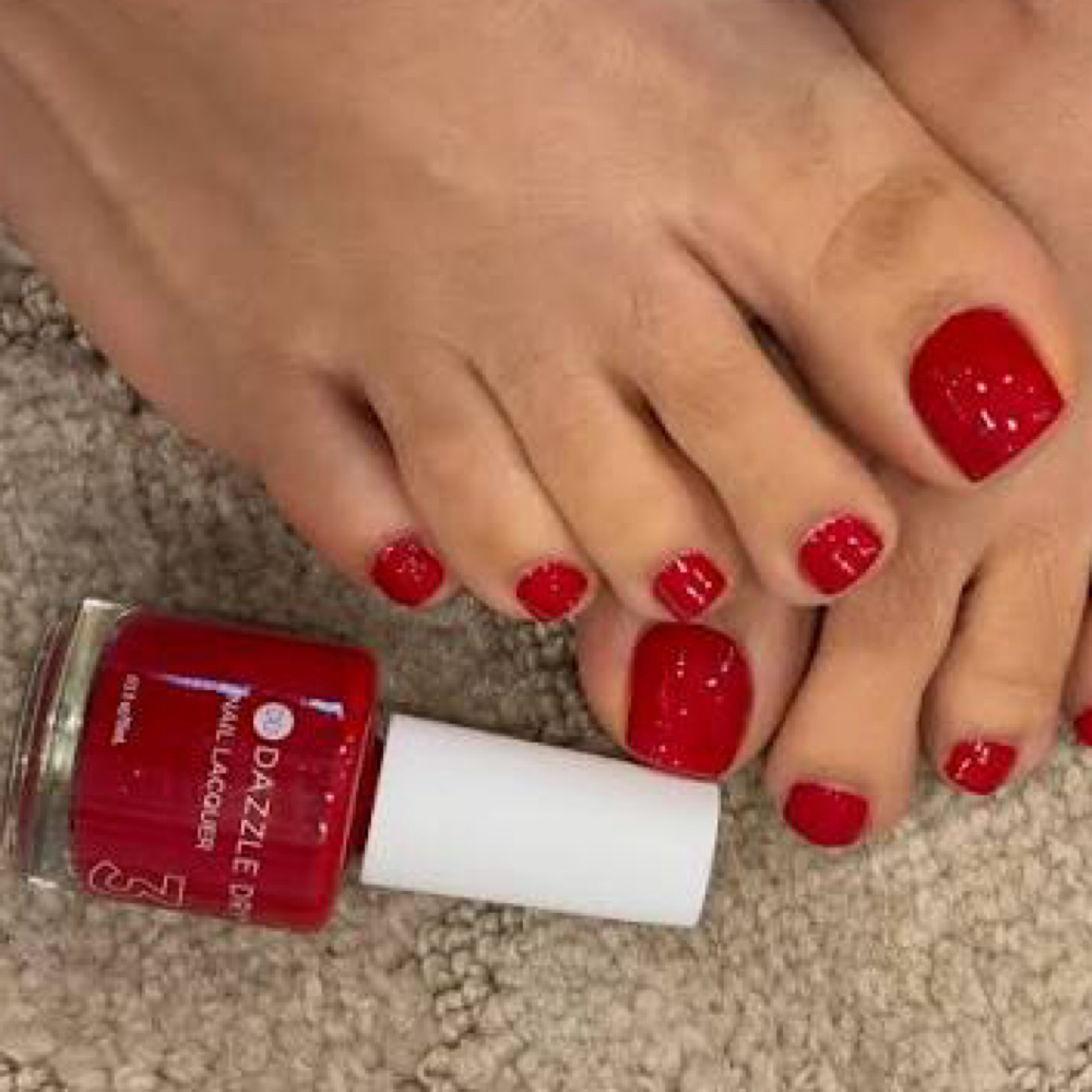 Dazzle Dry Pedicure at TulipsFx Studio in Thousand Oaks, CA