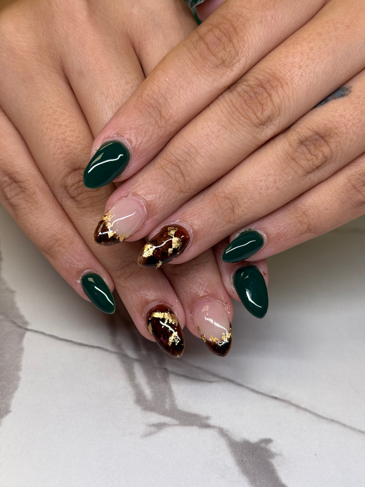 Acrylic Full Set (Minimal Design) at Gorgeous by Georgia in Harlan, KY