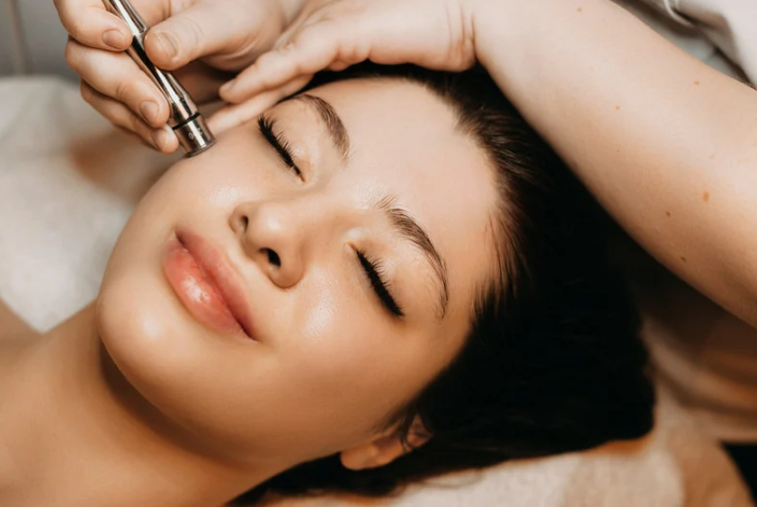 MICRODERMABRASION - FACE