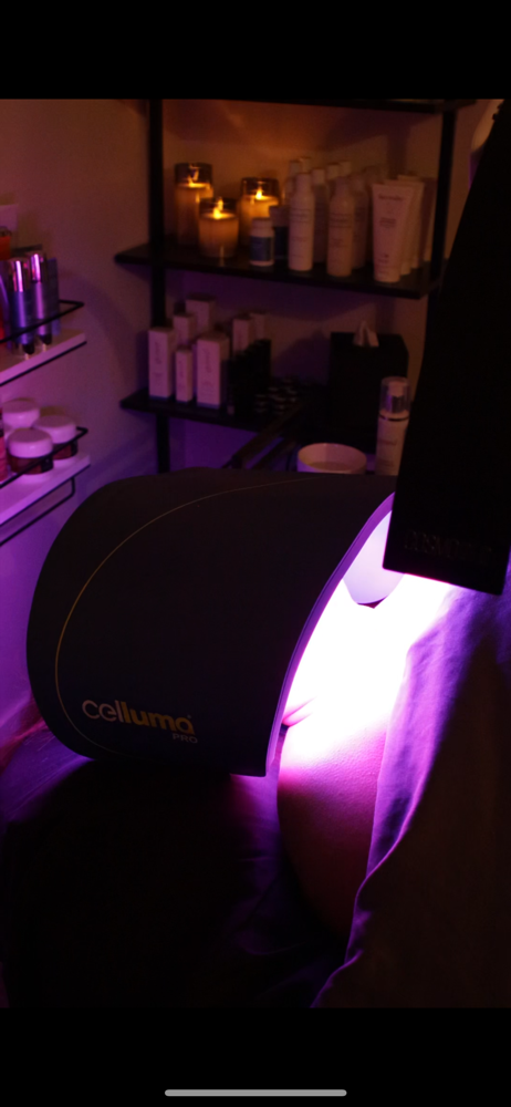 Complimentary LED Light Therapy