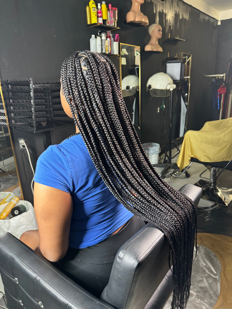 Medium Knotless