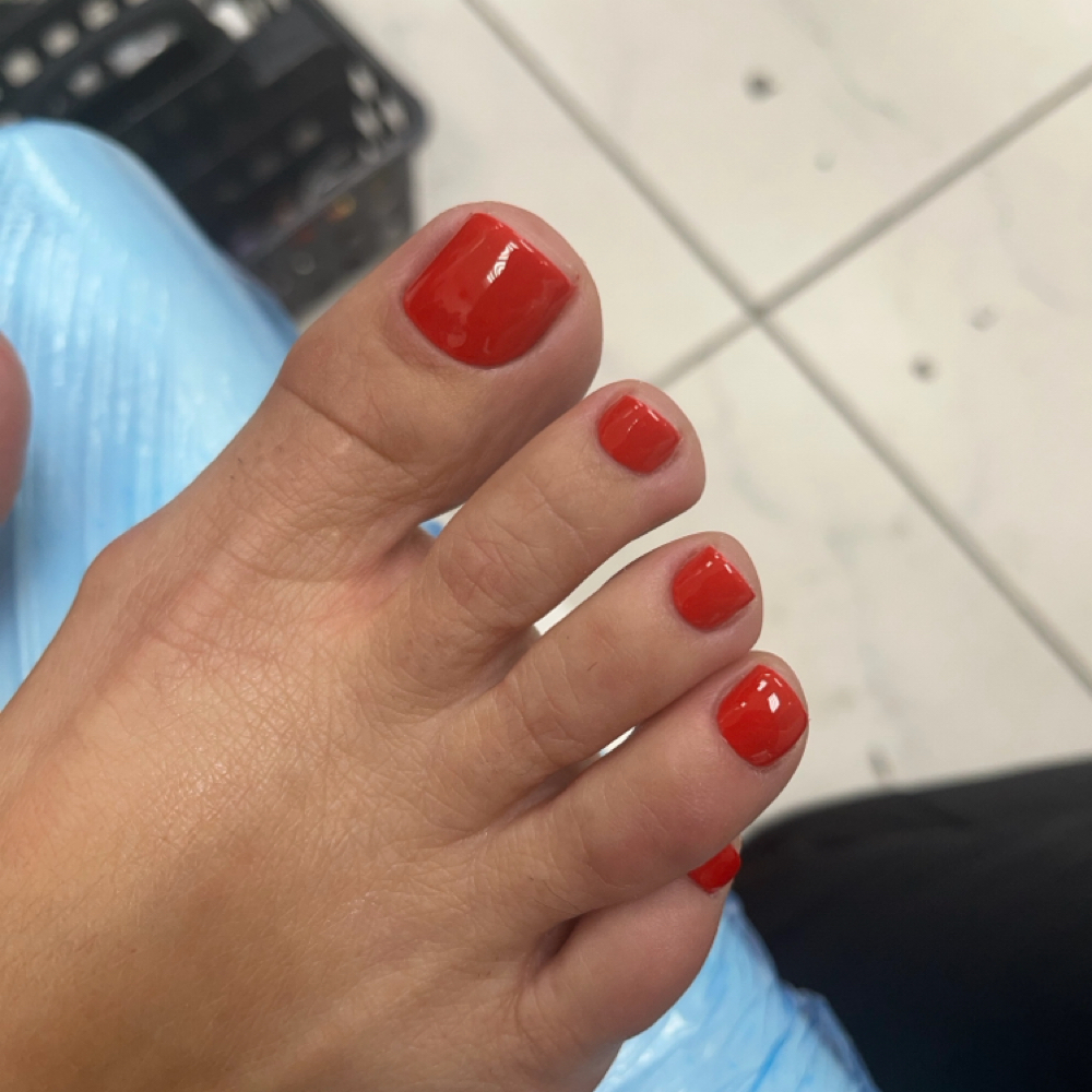 Regular Pedicure at thalianailStudio in Miami, FL