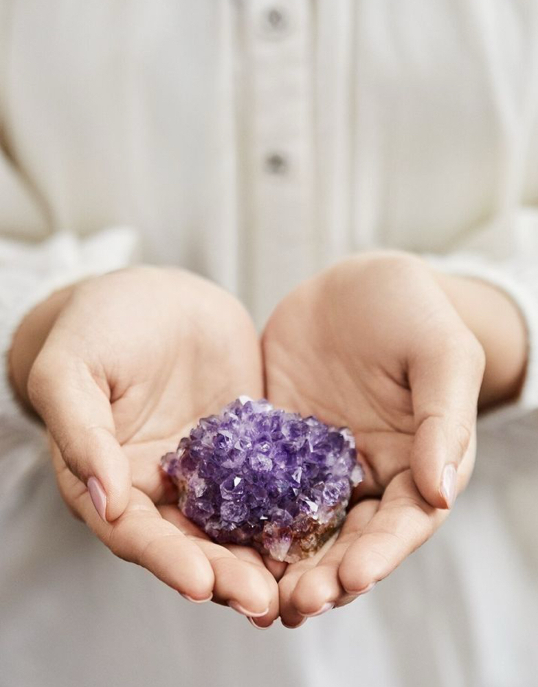 Reiki Healing Therapy at Luxehaus aesthetics & wellness by Cynthia Lucio in Bolingbrook, IL