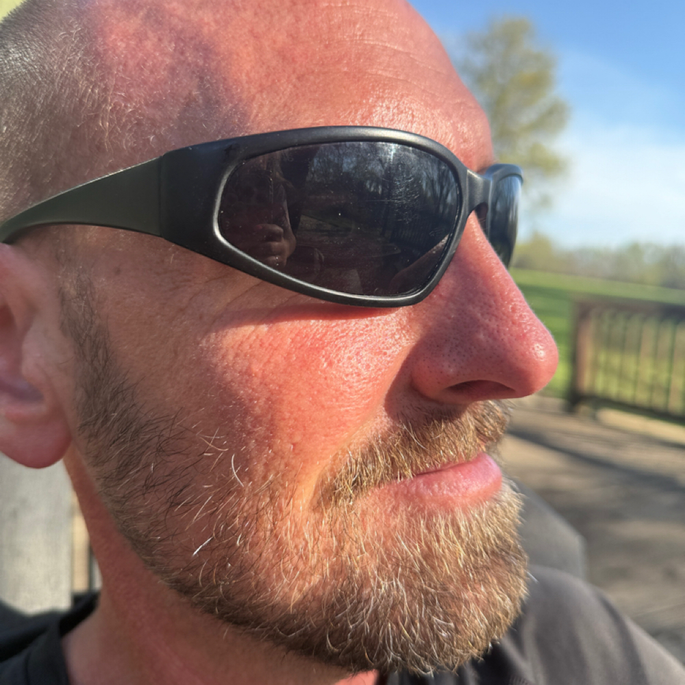 Men’s Haircut & Beard Trim at Glow Up By Sydney in Cameron, MO