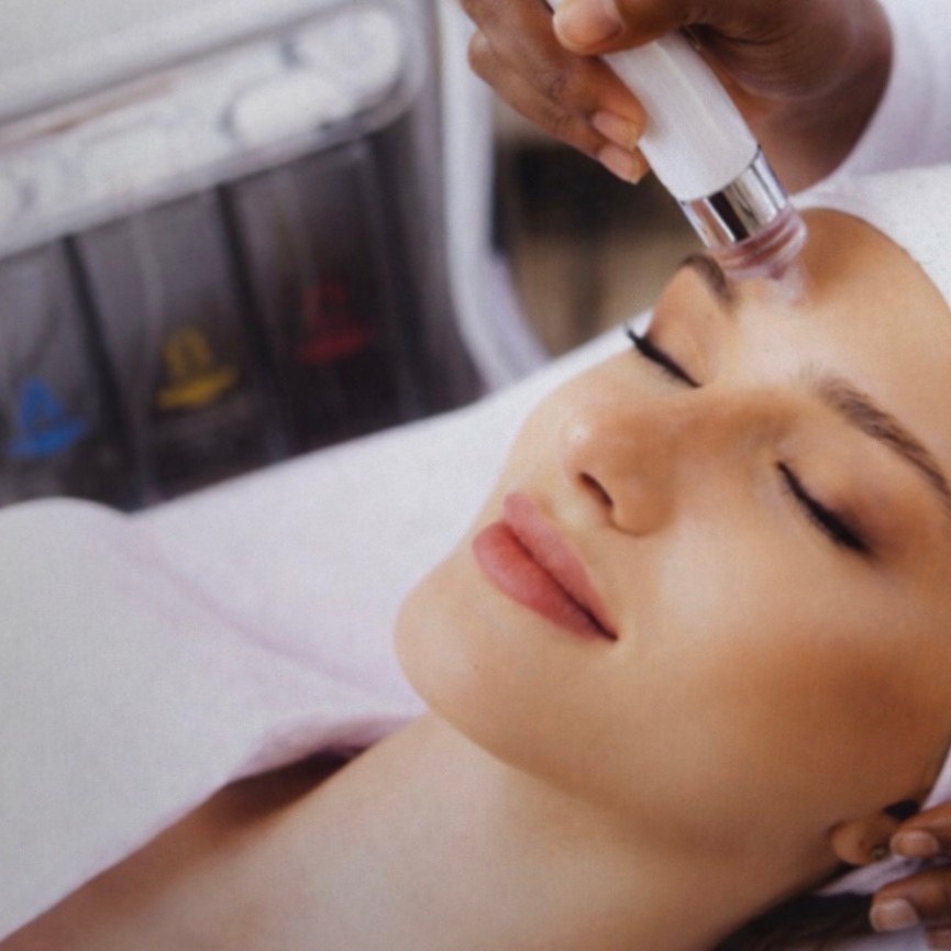 Radiant Glow Hydrofacial at TwineXbeauty in tucson, AZ