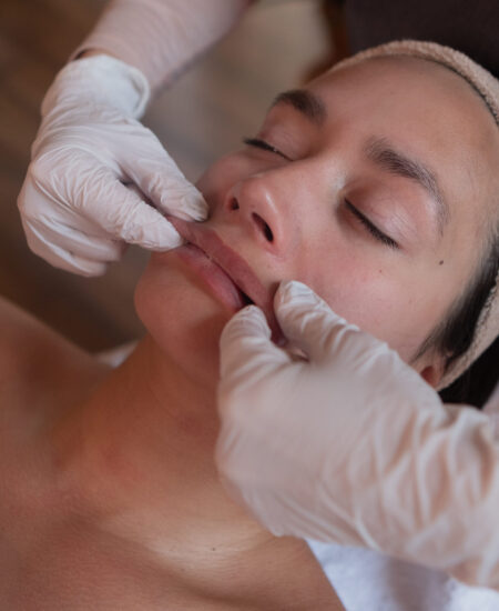 Lifting Buccal Massage