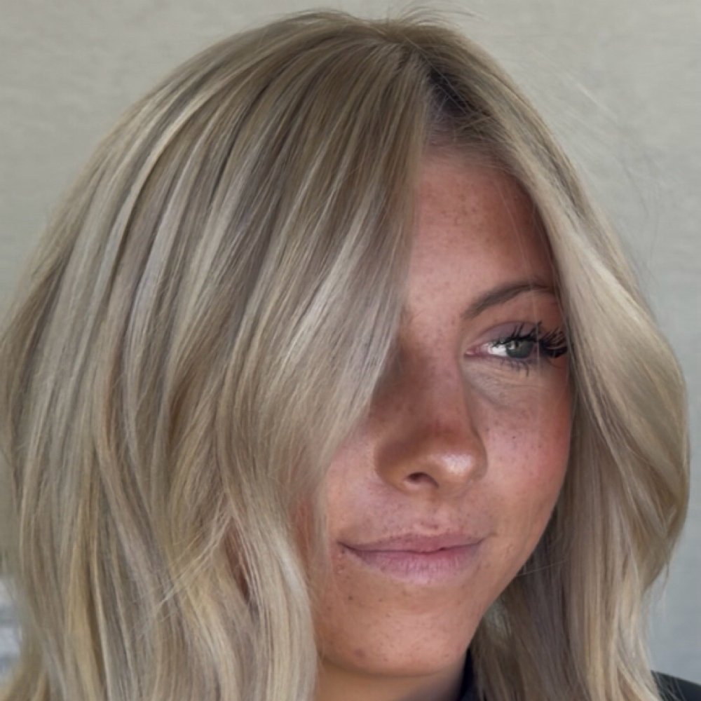 Custum Full Highlight/ Balyage at Skylar Laughlin in Lake Jackson, TX