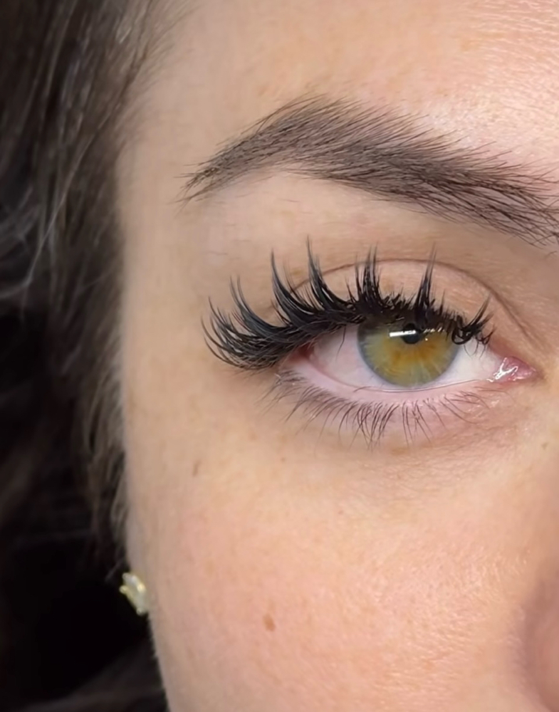 *MODEL FEE* Anime Lash Full Set
