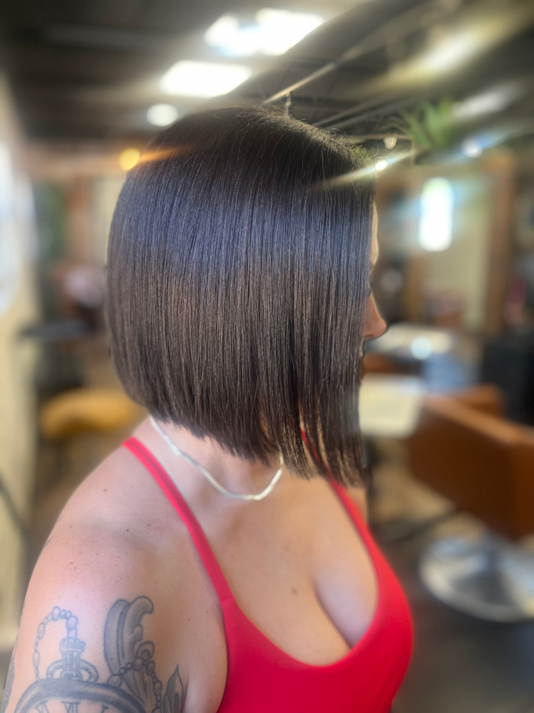 Ladies Shampoo Cut & Style