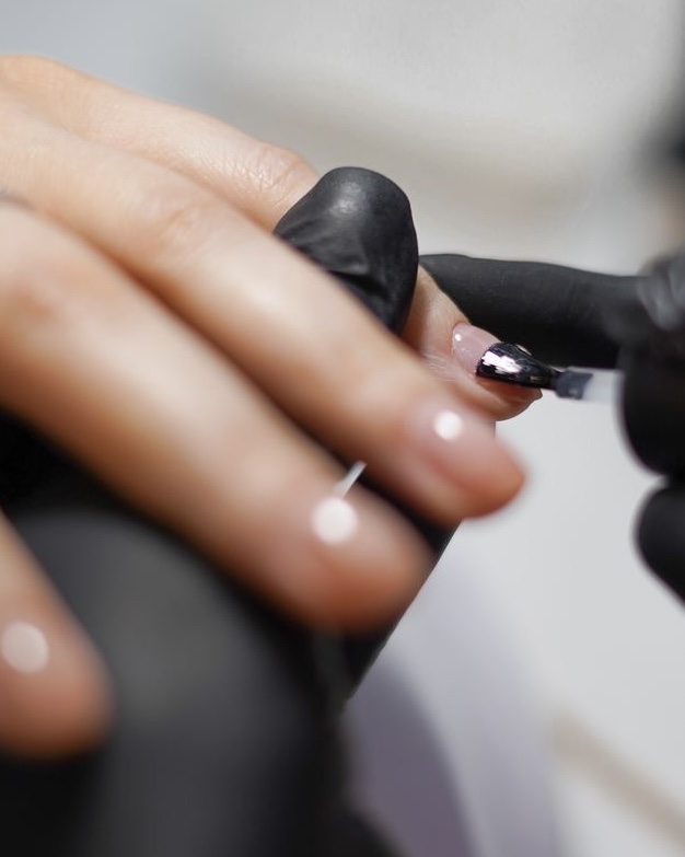 Gel Color Change – Nails & Toes at Mistage Beauty in Cape Coral, FL