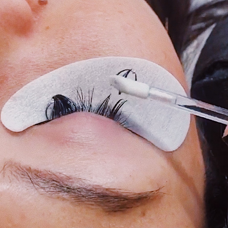 Removals - Refined Lash Co. Client