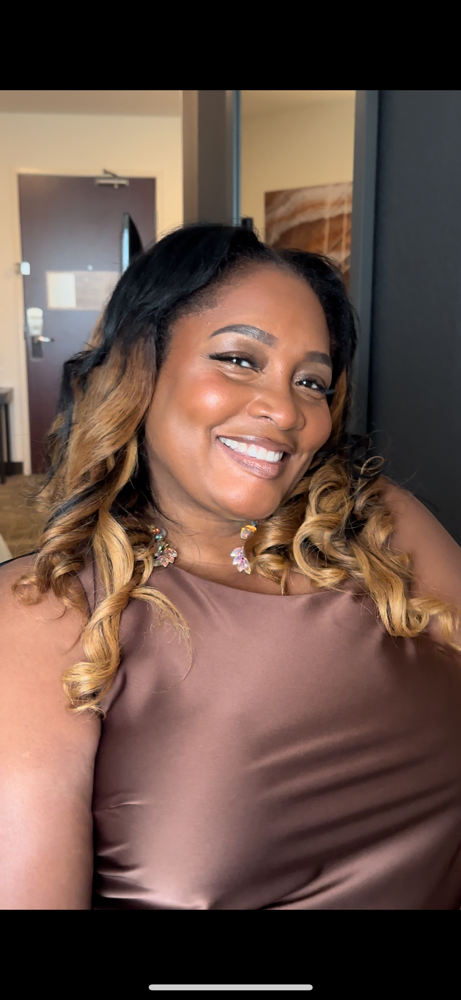 Birthday Natural/Soft Glam