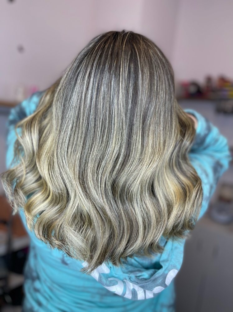 Lived In Balayage With Dimension