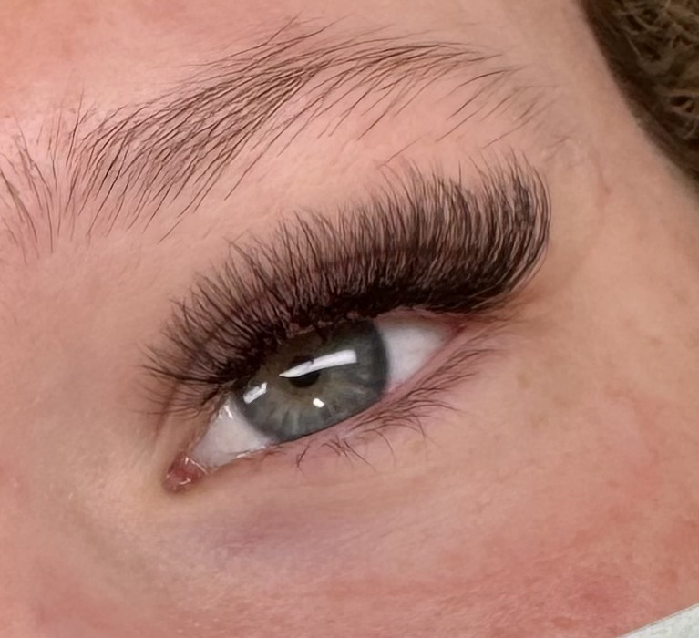 Volume Lash Extensions (Full-Set)