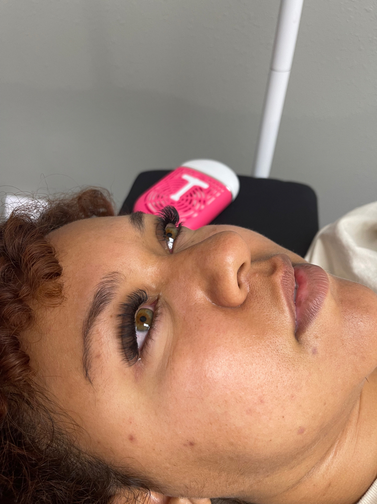 3 Week Full Volume Lash Fill at Lashes by Lonna in Springfield, MO