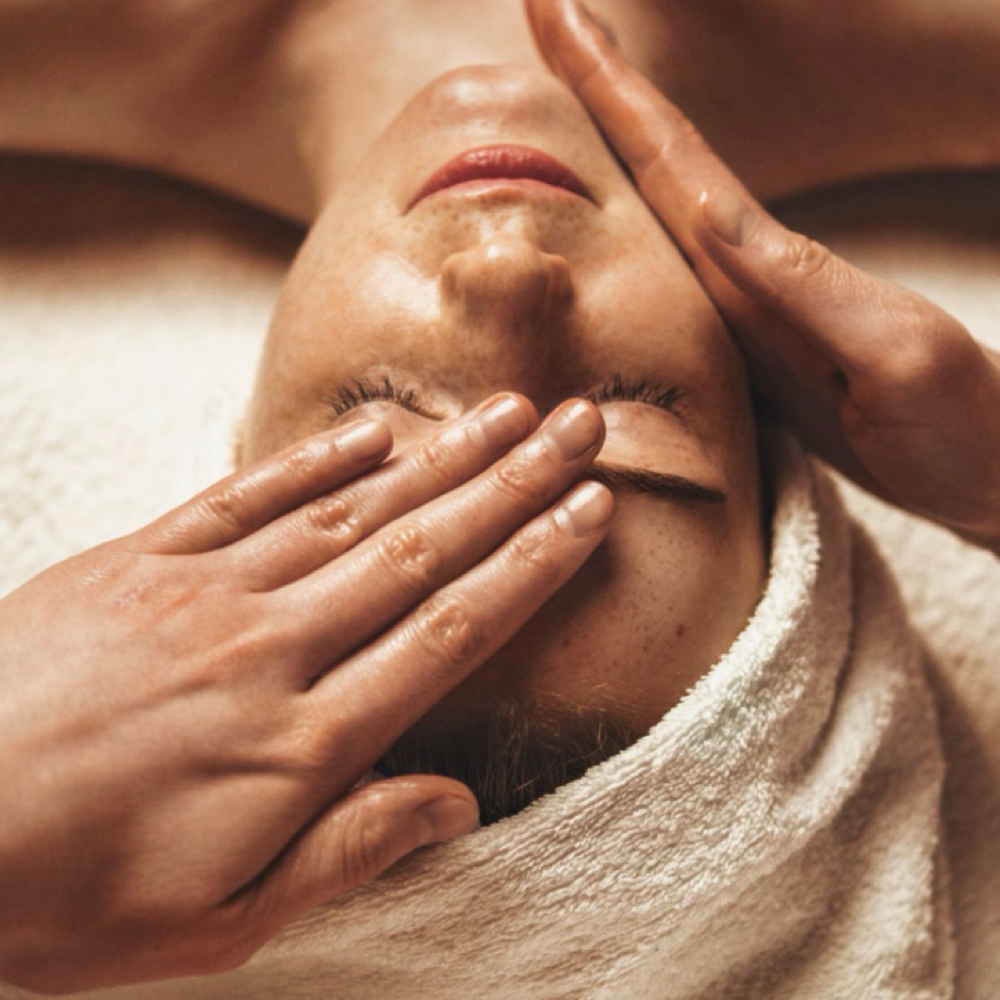Lymphatic Glow Facial at La Mona Studio in Pflugerville, TX