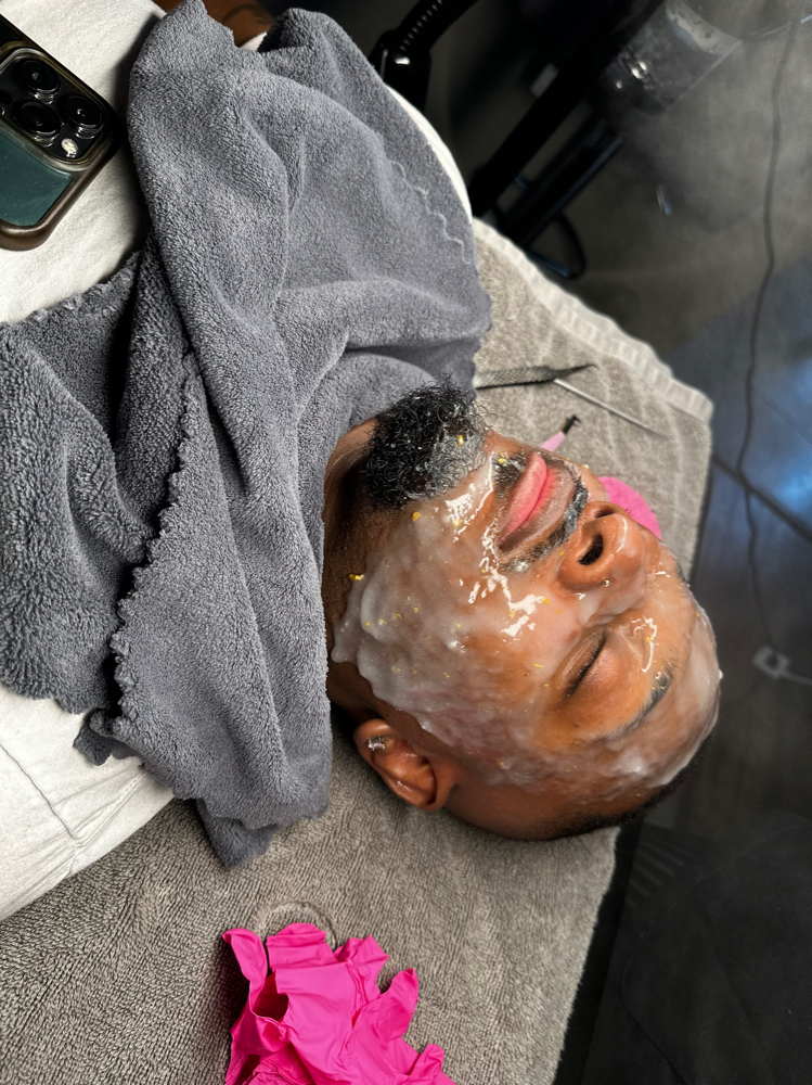 Gentlemen’s Facial