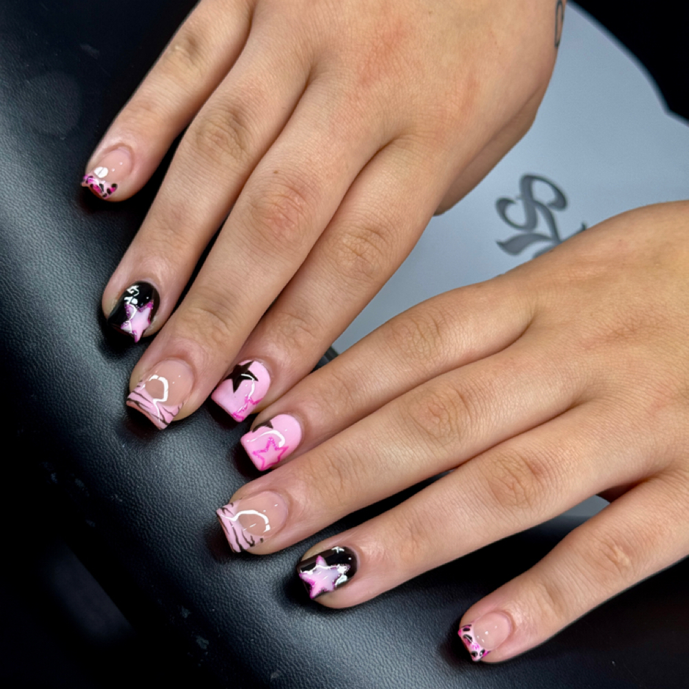 Tier 2 Nail Art at Don’t Be GELous in Farmersburg, IN