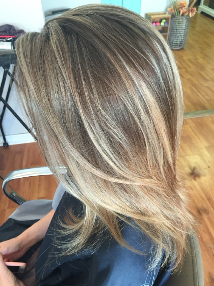 “Lived In” Partial Blonding Service