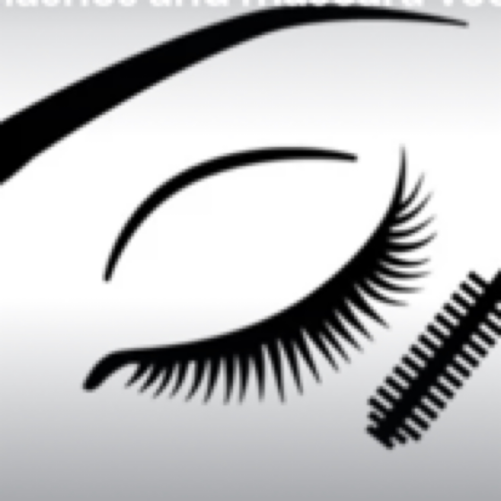 Full Set at Lashaholic Lashes in Farmingville, NY