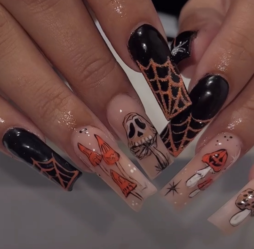 Complex Nail Art